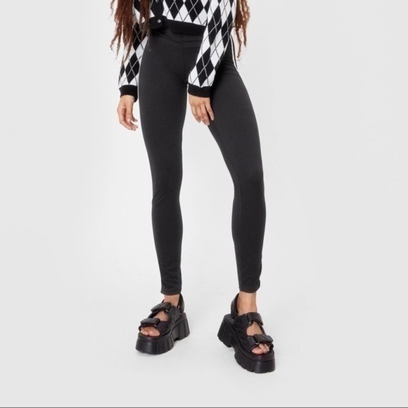 Nasty Gal Stripe High Waisted Leggings size Medium - Picture 3 of 12